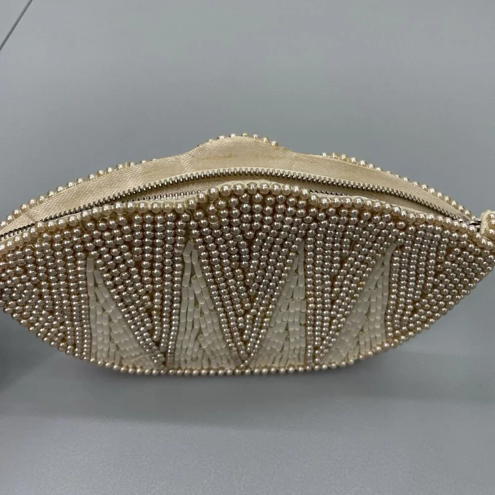 Vintage Beaded Clutch Evening Purse Makeup Bag Zip Top Faux String Pearls Small - Picture 9 of 12